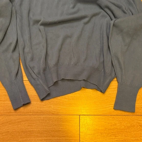 Christian Dior Blue V-Neck Sweater - Picture 4 of 6